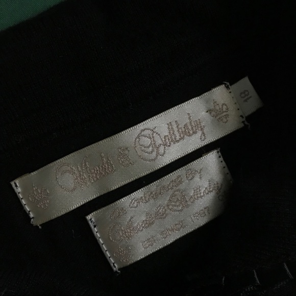 Wheels Dollbaby Mademoiselle Onyx Dita Cardigan - Picture 5 of 5